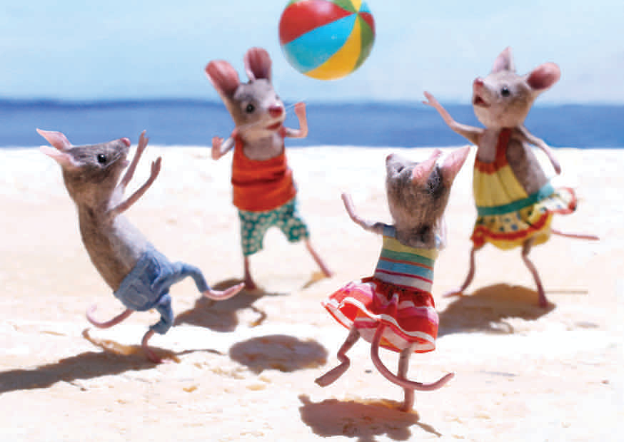 0209-14698 BEACH BALL