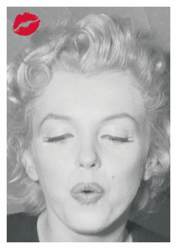 Marilyn Monroe Kiss