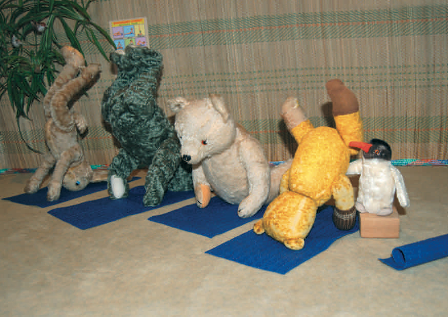 0209-14694 YOGA STUDIO
